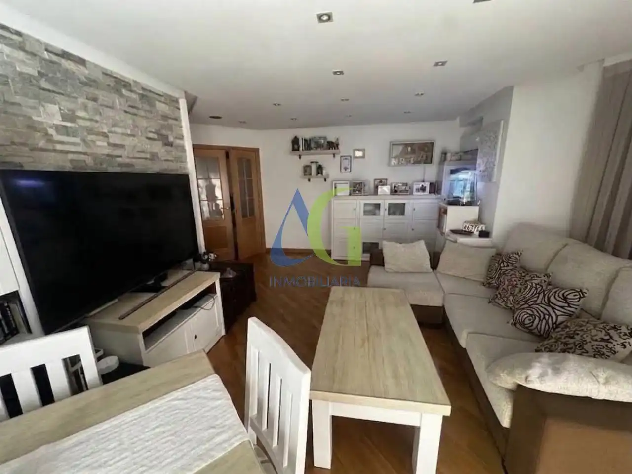 Piso con ascensor en venta en ANTONIO MACHADO