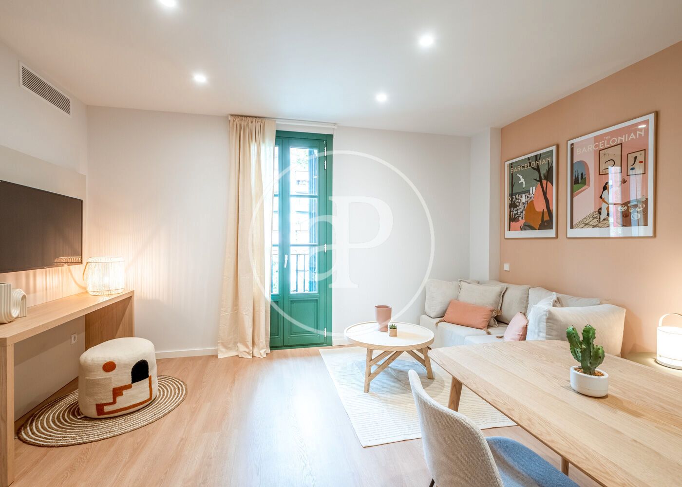 Sala de estar de Piso de alquiler en  Barcelona Capital con Aire acondicionado, Calefacción y Amueblado
