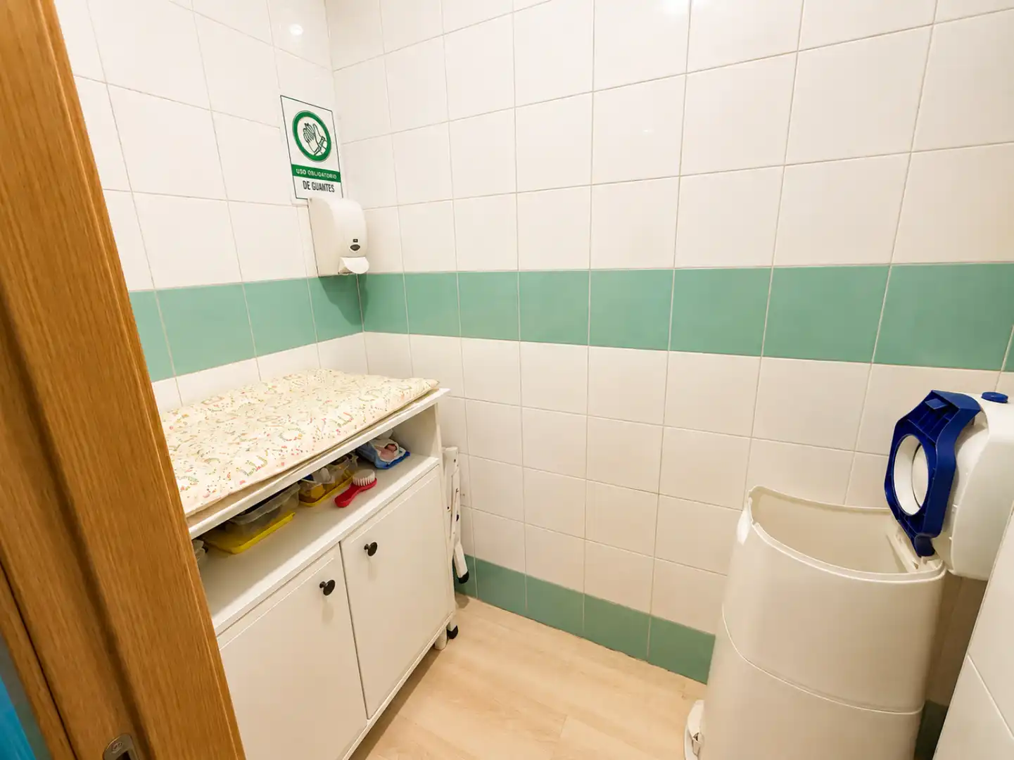Local comercial en traspàs a Oviedo - CL CIUDADES UNIDAS 16, imagen 20