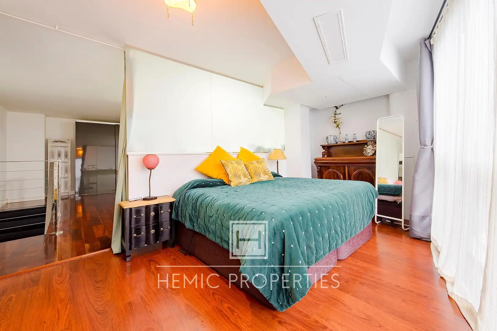 Schlafzimmer von Loft zum Verkauf in Madrid mit Heizung, Parkett und Gemeinschaftspool