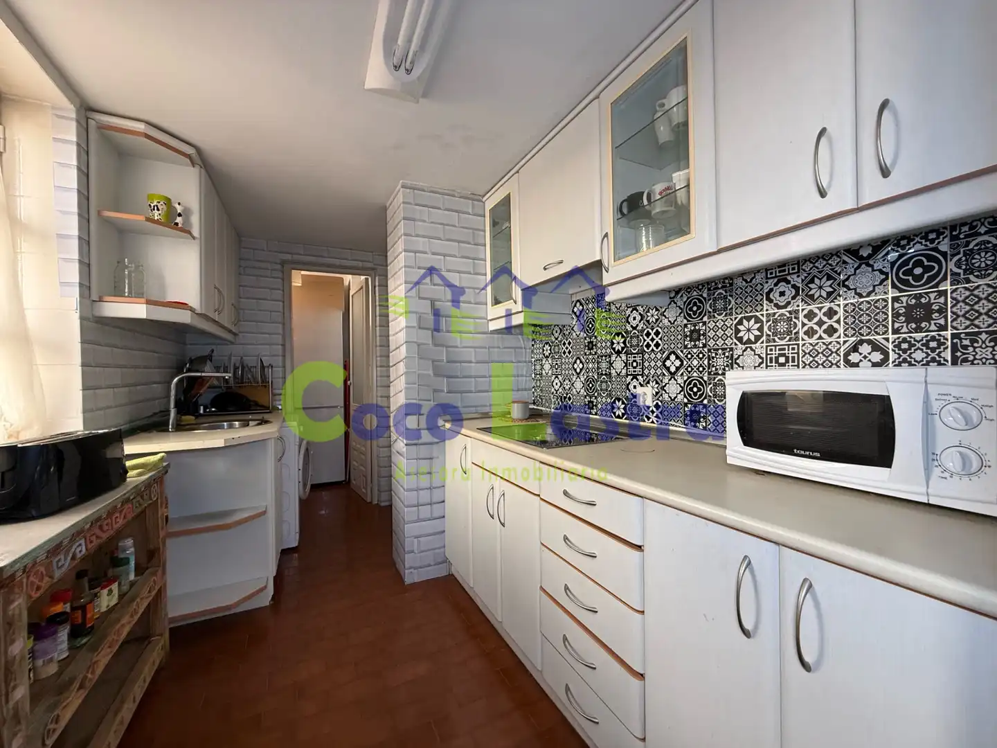 Kitchen of Flat for rent in Salamanca  with Air Conditioner, Heating and Parquet flooring