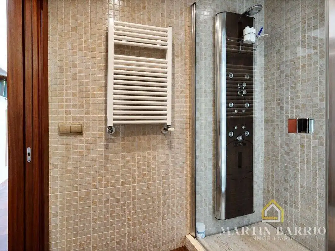 Baño de Casa o chalet en venta en Muskiz con Aire acondicionado, Calefacción y Jardín privado