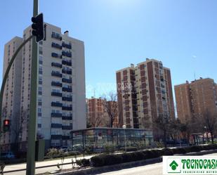 Vista exterior de Pis en venda en  Madrid Capital amb Aire condicionat i Terrassa