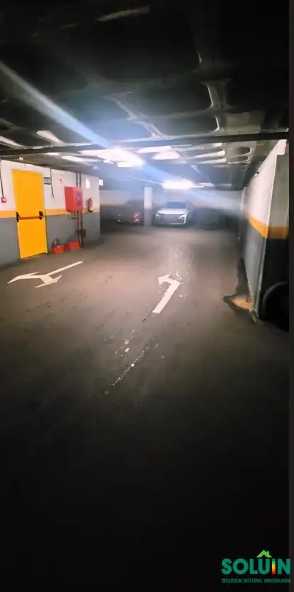 Aparcament de Garatge en venda en Madrid