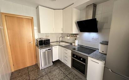 Kitchen of Flat for sale in Sant Adrià de Besòs  with Air Conditioner and Heating