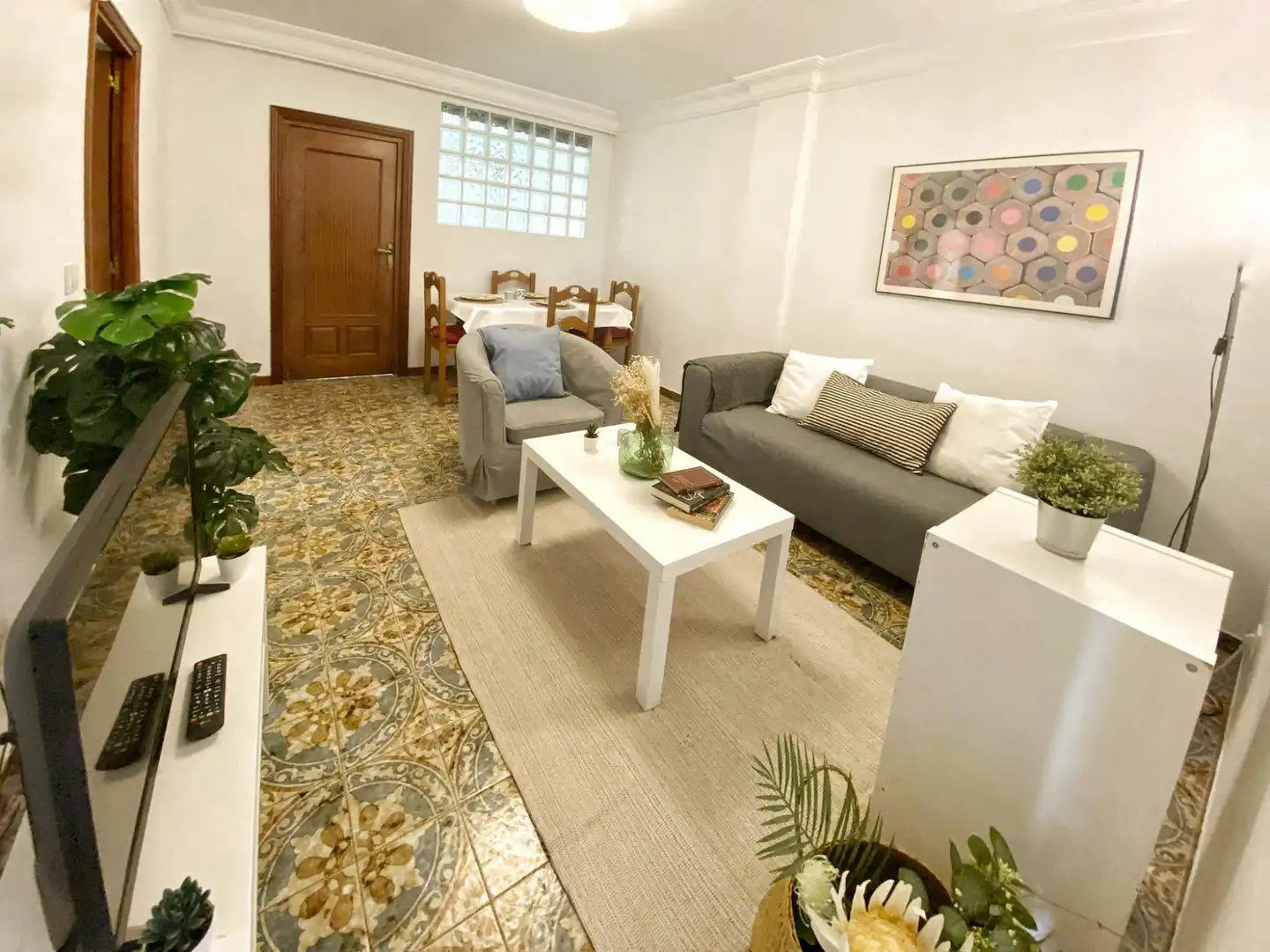 Sala de estar de Piso de alquiler en  Madrid Capital con Amueblado, Lavadora y TV