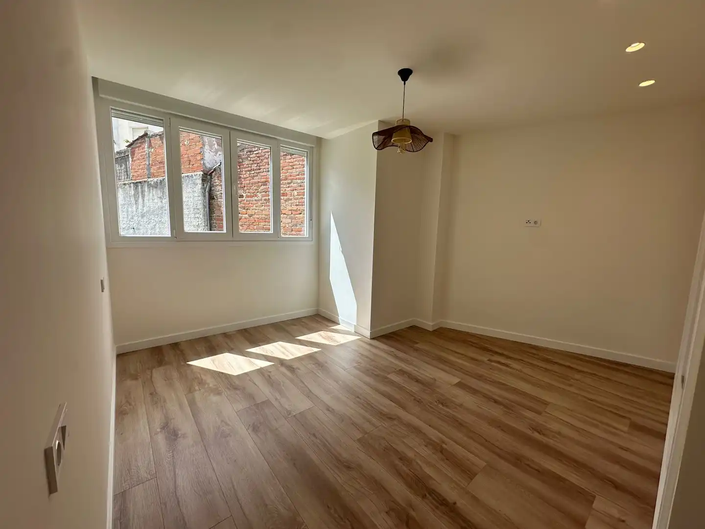Sala de estar de Piso en venta en Pozuelo de Alarcón con Aire acondicionado, Calefacción y Horno