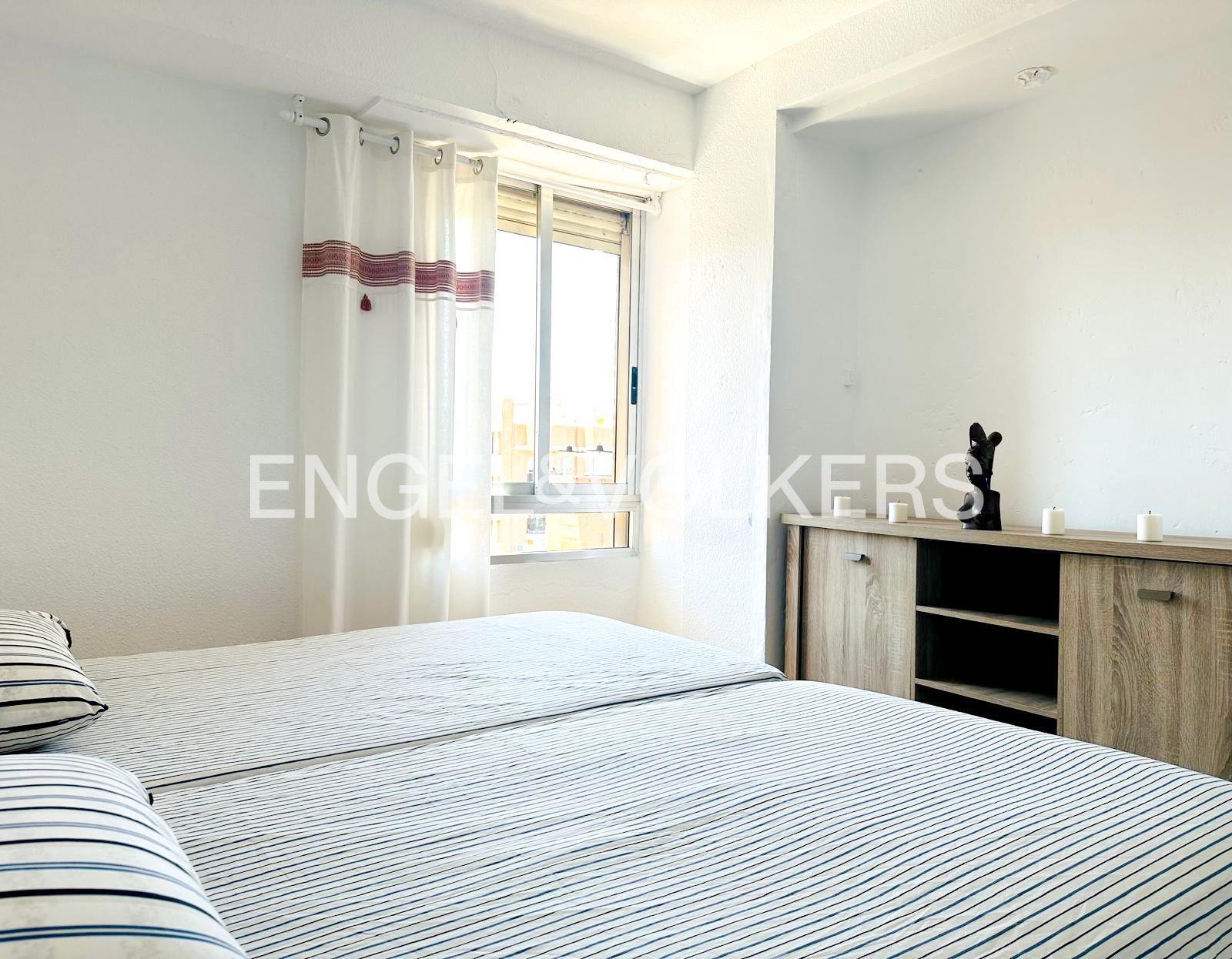 Bedroom of Apartment to rent in  Valencia Capital  with Air Conditioner, Heating and Terrace
