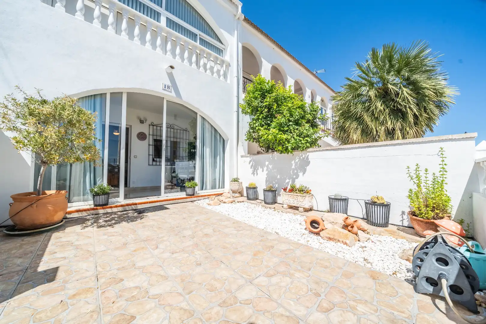 Adosado con jardín en venta en Orihuela Costa, imagen 2