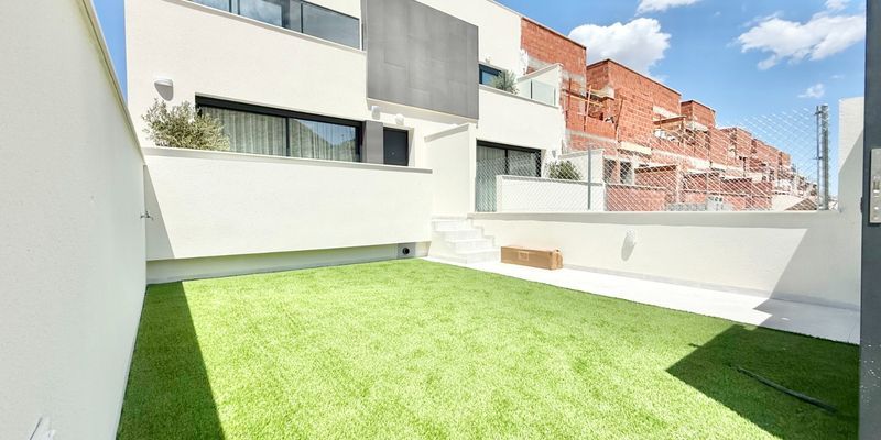 Terrace of Single-family semi-detached for sale in Alicante / Alacant  with Terrace