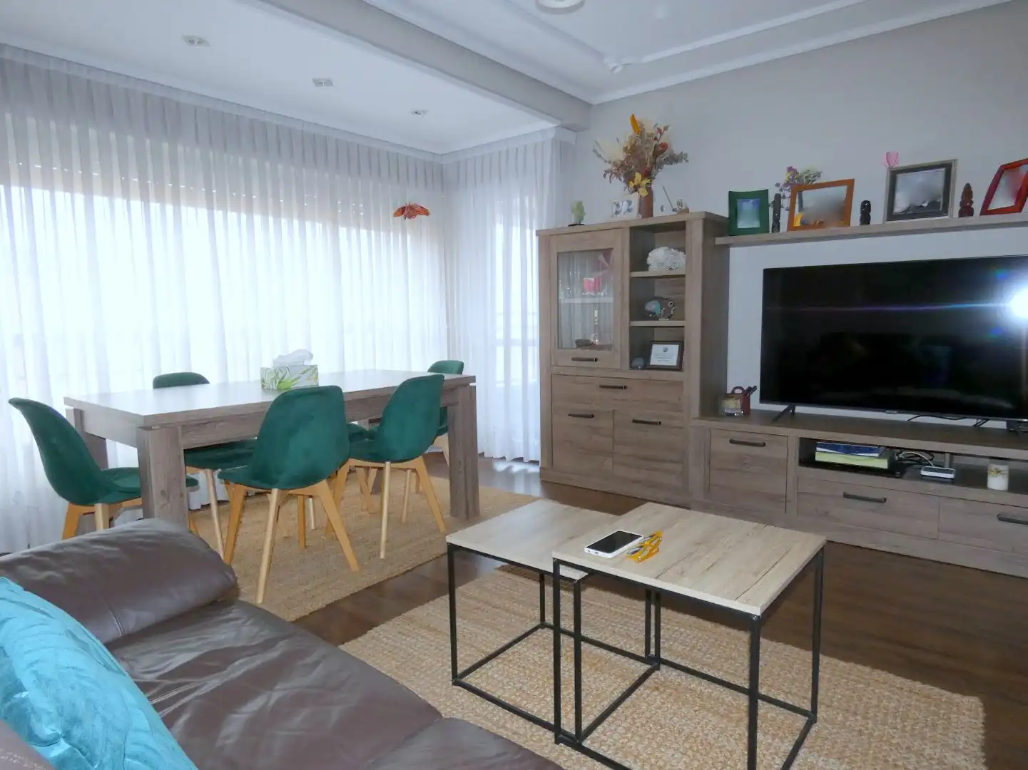 Sala d'estar de Pis en venda en Bilbao  amb Calefacció, Parquet i Terrassa