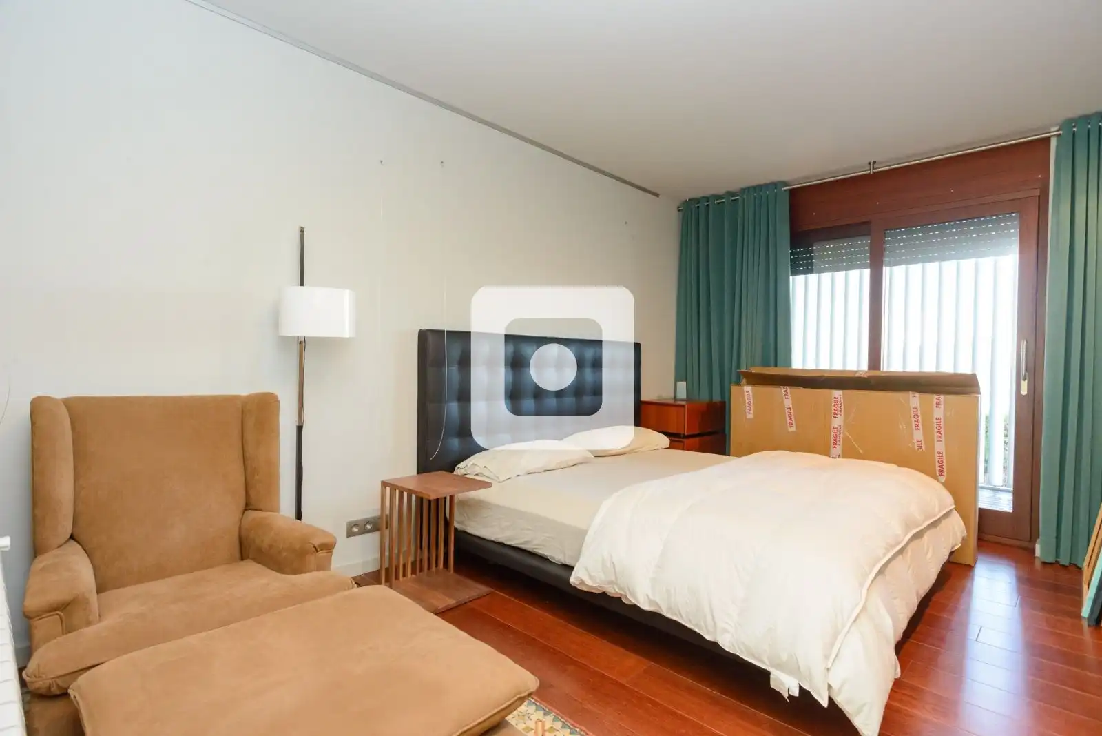 Habitación de Casa o chalet en venta en Figueres con Aire acondicionado, Calefacción y Piscina
