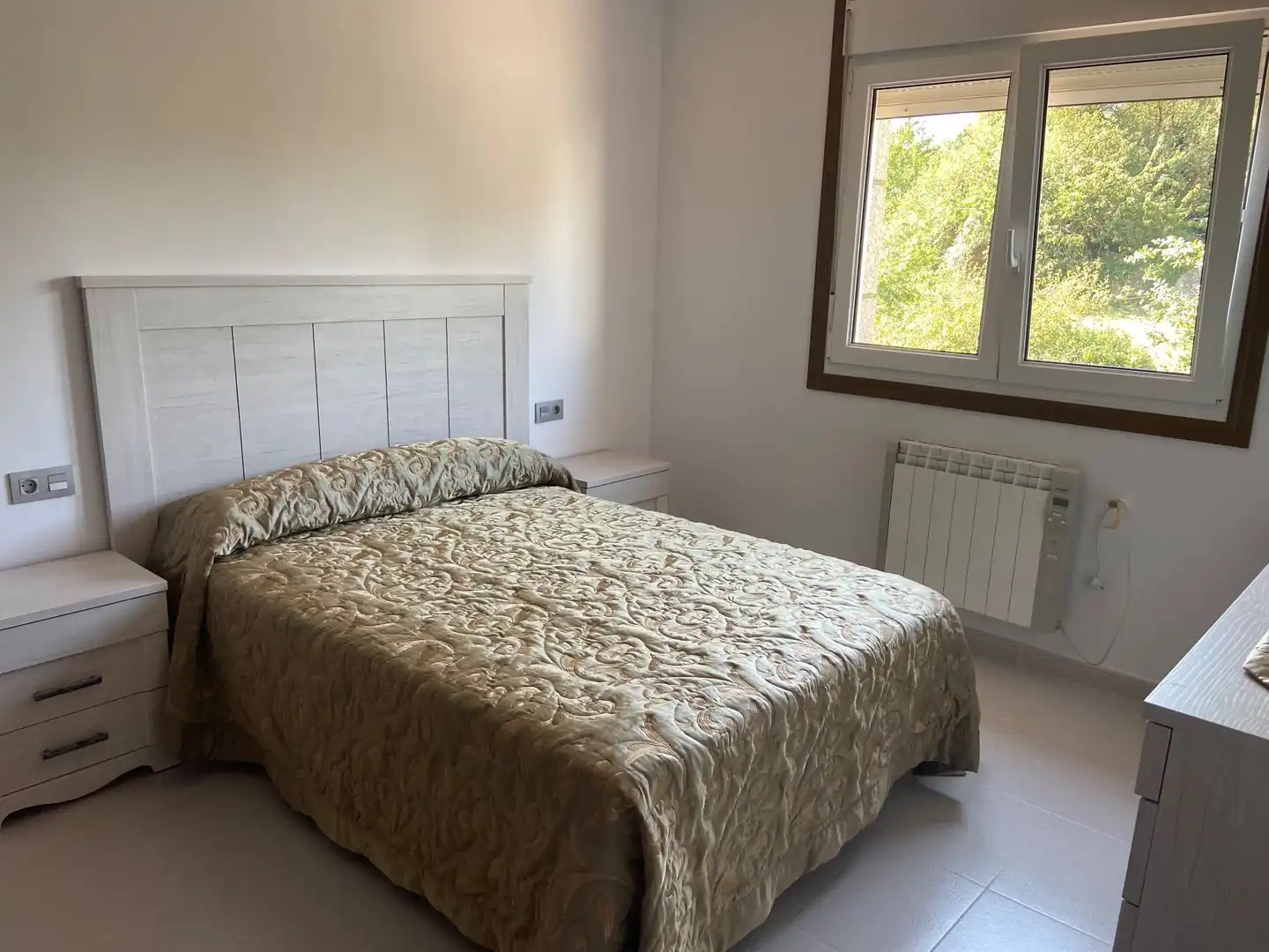 Mixed residential for sale in Lalín, imagen 2