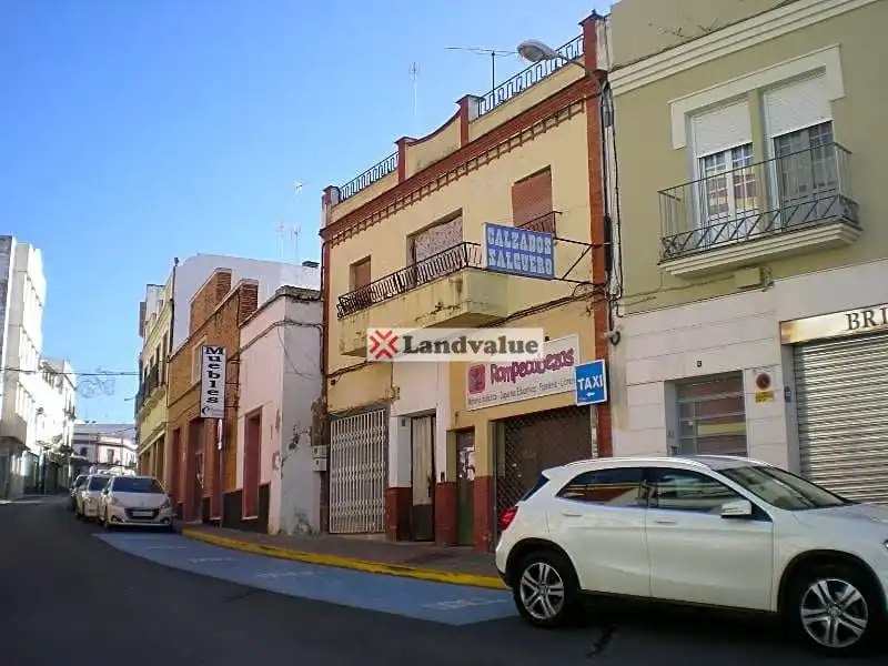 Außenansicht von Residential zum Verkauf in Alcalá de Guadaira