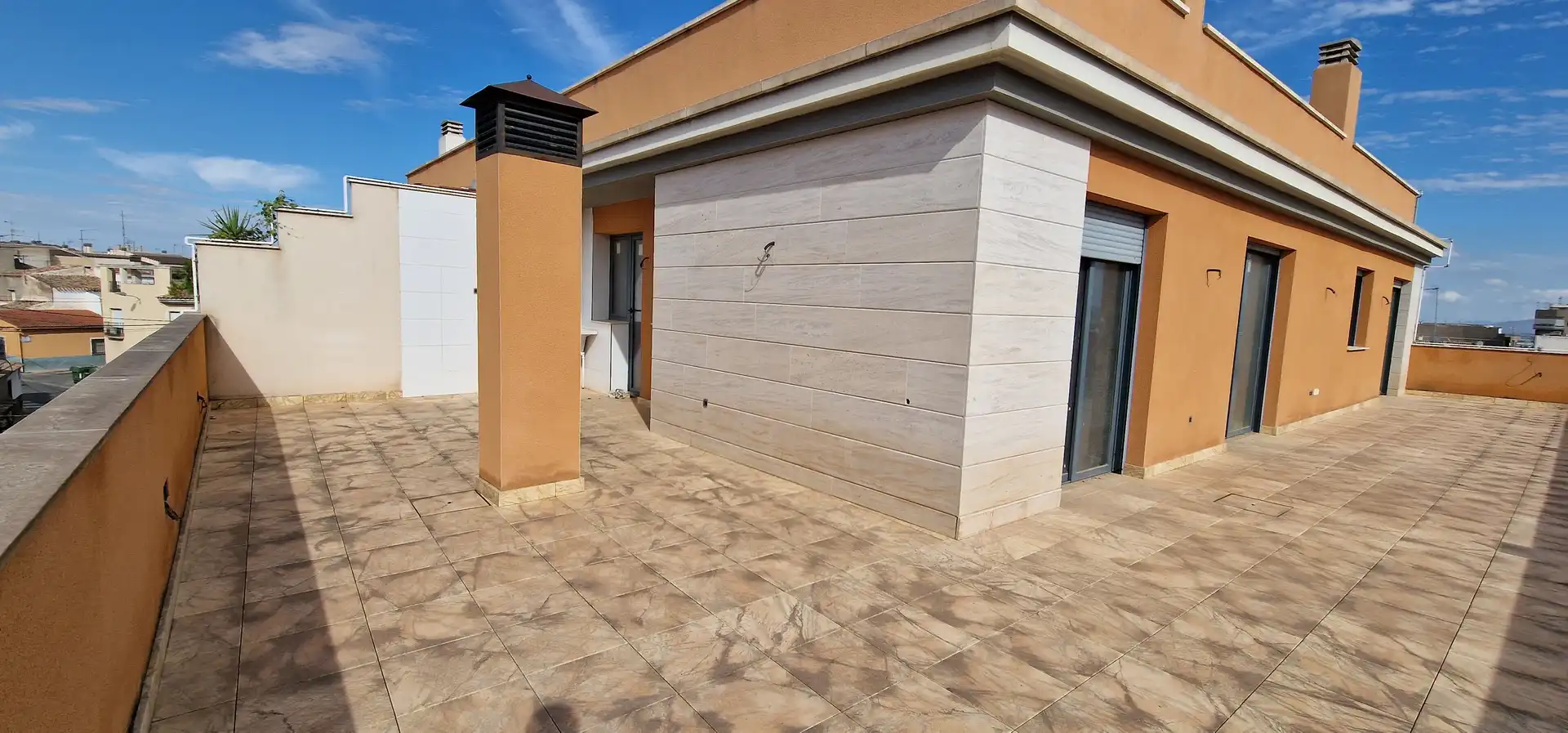 Vista exterior de Ático en venta en Totana con Terraza y Trastero