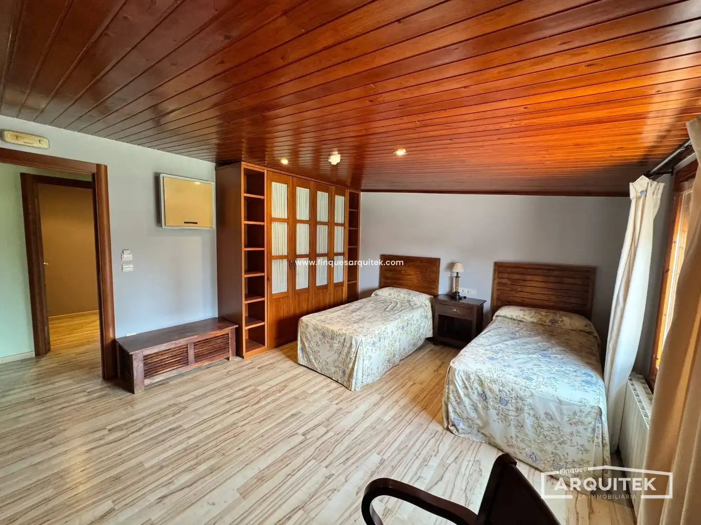 Habitación de Casa o chalet en venta en Monzón con Aire acondicionado, Calefacción y Jardín privado