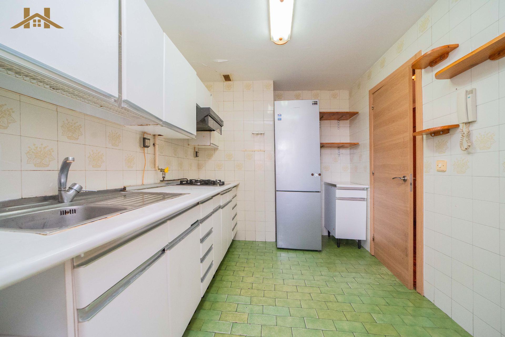 Cuina de Pis en venda en Tres Cantos amb Calefacció, Terrassa i Traster