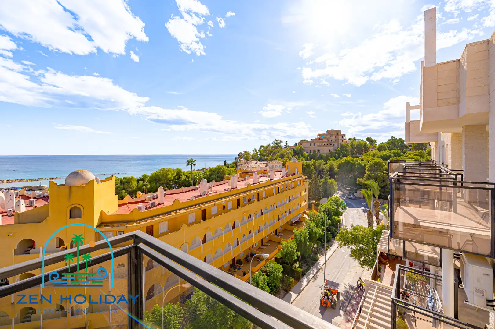 Exterior view of Flat for sale in El Campello  with Air Conditioner, Heating and Terrace
