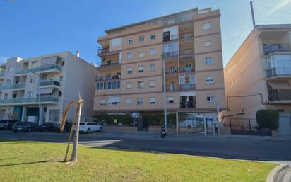 Vista exterior de Apartament en venda en Motril amb Traster i Balcó