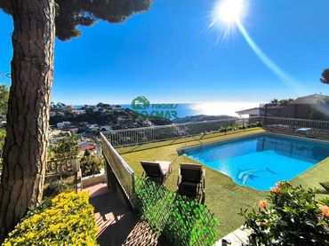 Maison avec piscine à vendre à Serra Brava