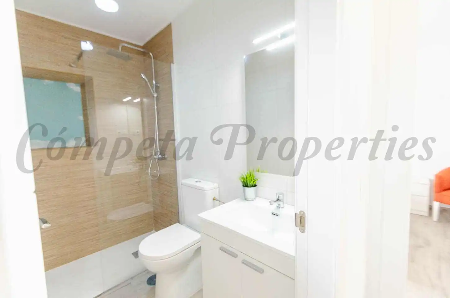Baño de Apartamento en venta en Cómpeta con Aire acondicionado