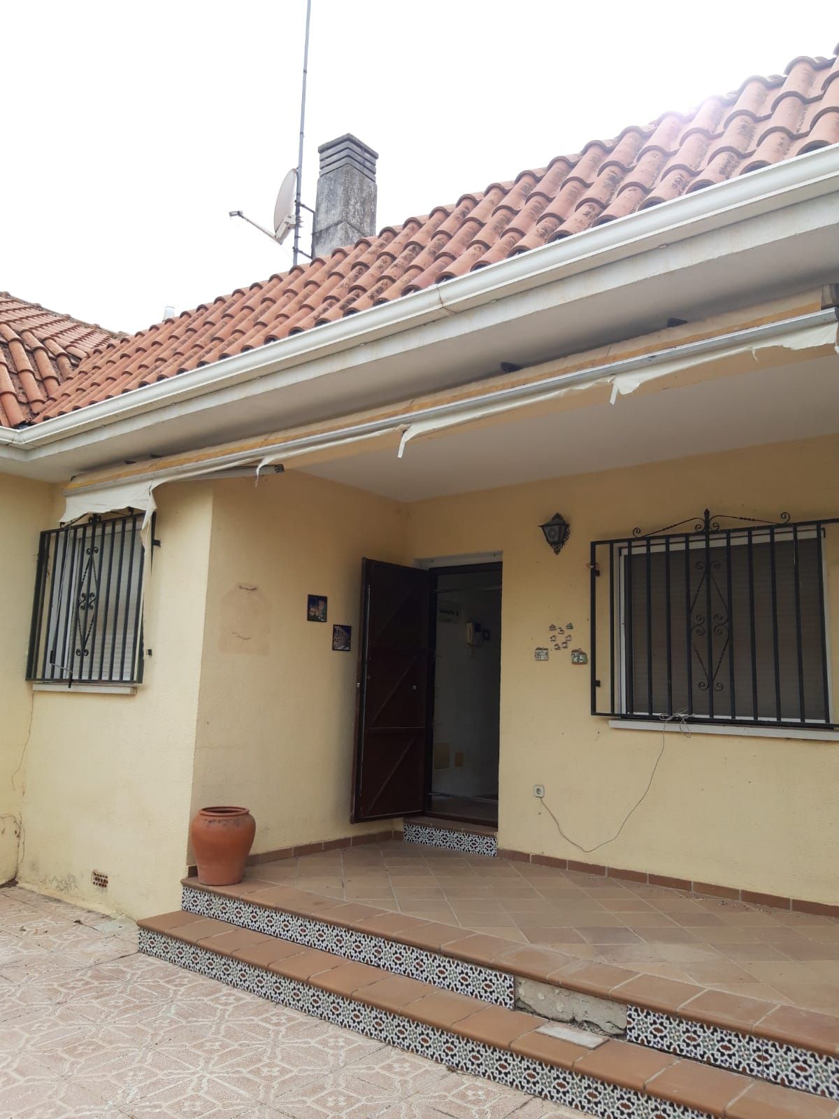 Exterior view of House or chalet for sale in Villalbilla