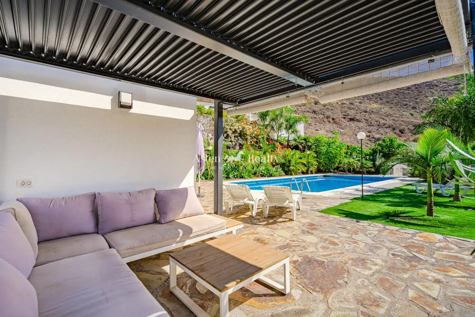 Jardín de Casa o chalet en venta en Santiago del Teide con Aire acondicionado, Terraza y Piscina