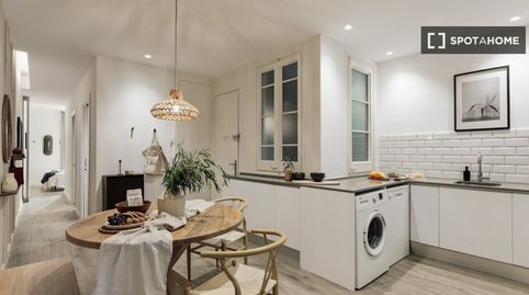 Foto 4 de Piso de alquiler en Barri de les Corts, Barcelona Capital