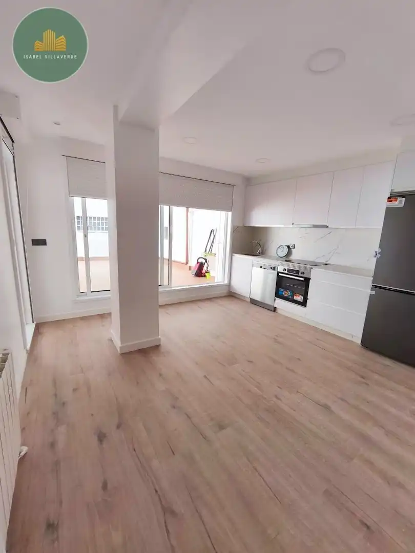 Küche von Wohnung zur Miete in A Coruña Capital  mit Heizung und Terrasse