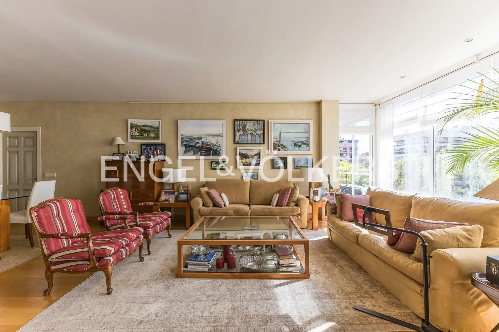 Sala de estar de Piso en venta en Chamartín