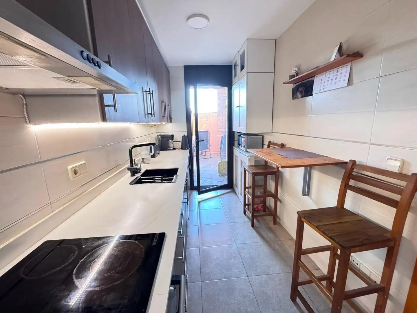 Küche von Wohnung zum Verkauf in Breda mit Klimaanlage, Heizung und Terrasse