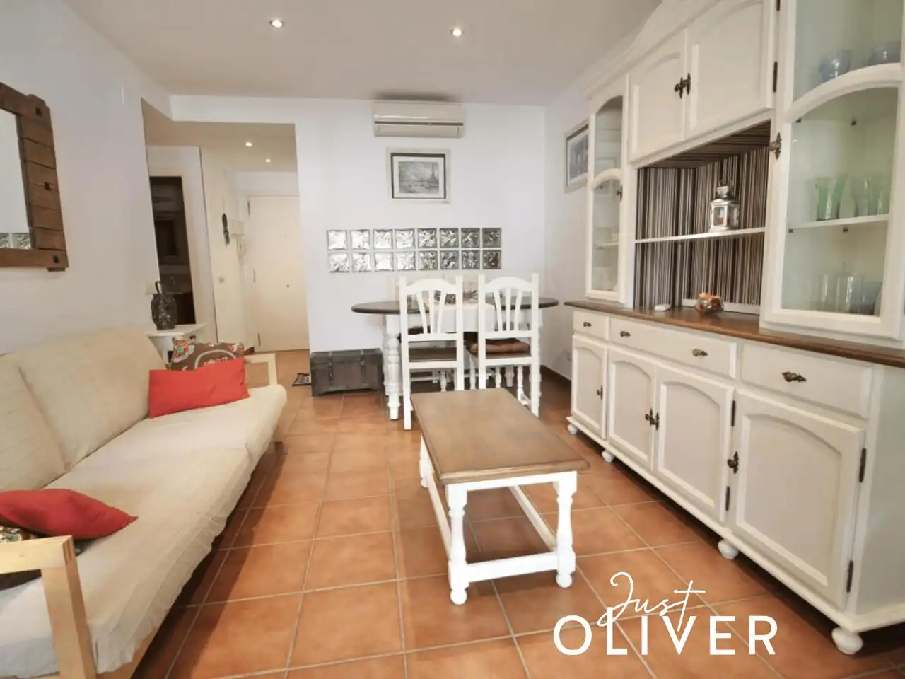 Comedor de Apartamento en venta en Salou con Terraza, Trastero y Amueblado