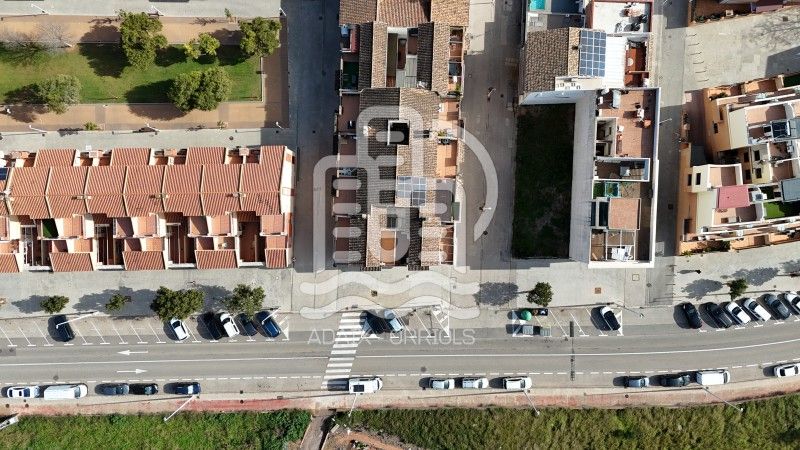 Casa adosada en venda a Carrer Periodista Julio Anguita, -1, Puçol Ciudad