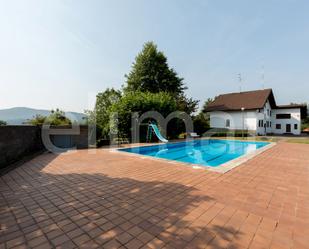 Swimming pool of House or chalet for sale in Larrabetzu  with Private garden, Terrace and Storage room