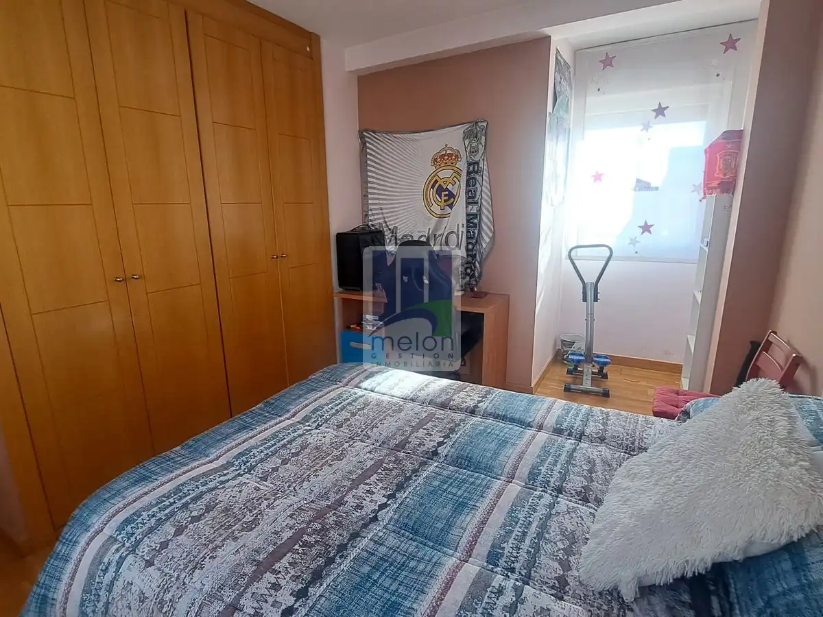Dormitori de Casa o xalet en venda en Burgos