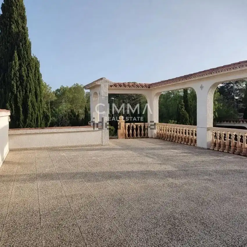 Casa o xalet en venda en La Nucia amb Jardí privat, Terrassa i Traster