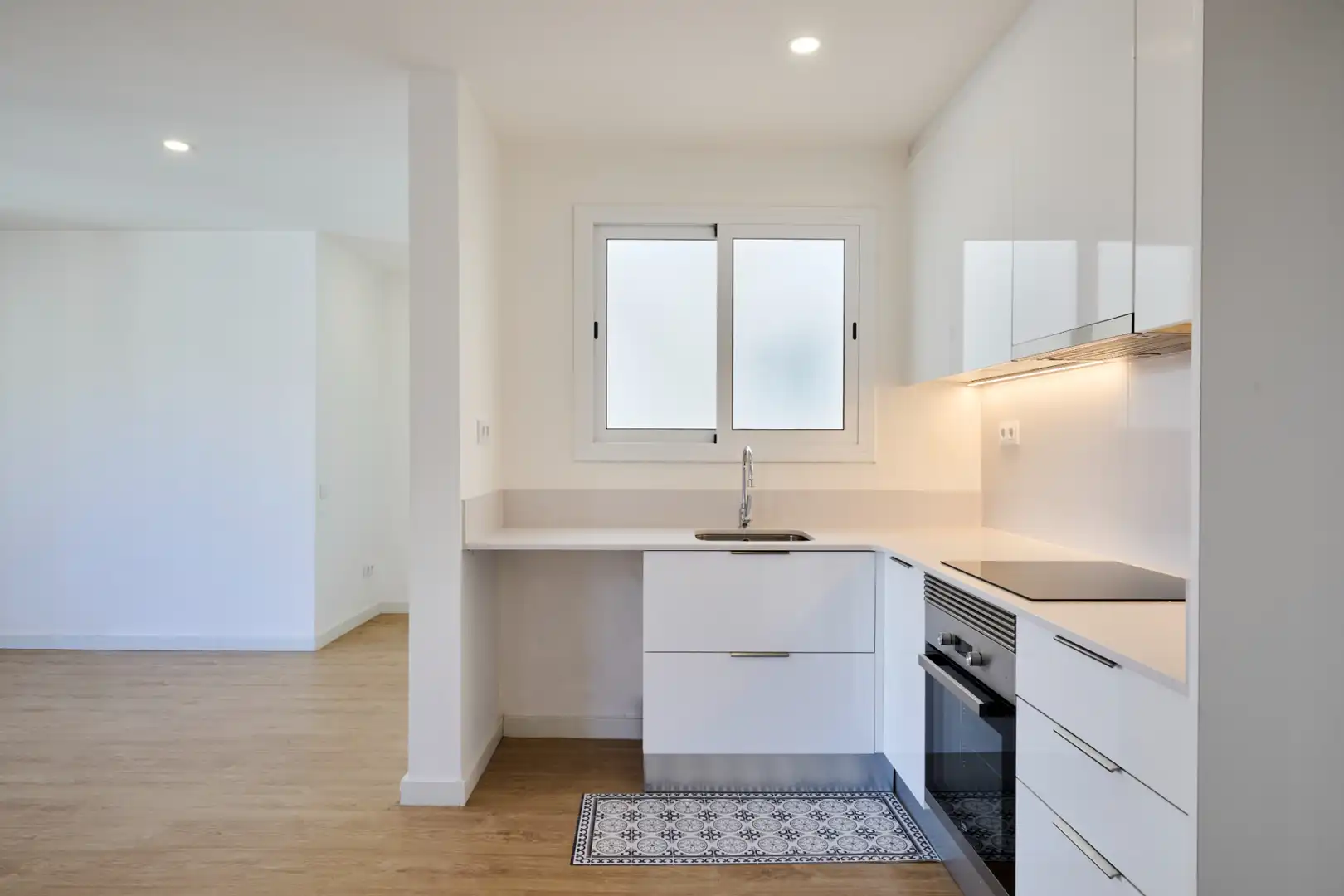 Cocina de Piso en venta en Barcelona con Aire acondicionado, Calefacción y Terraza