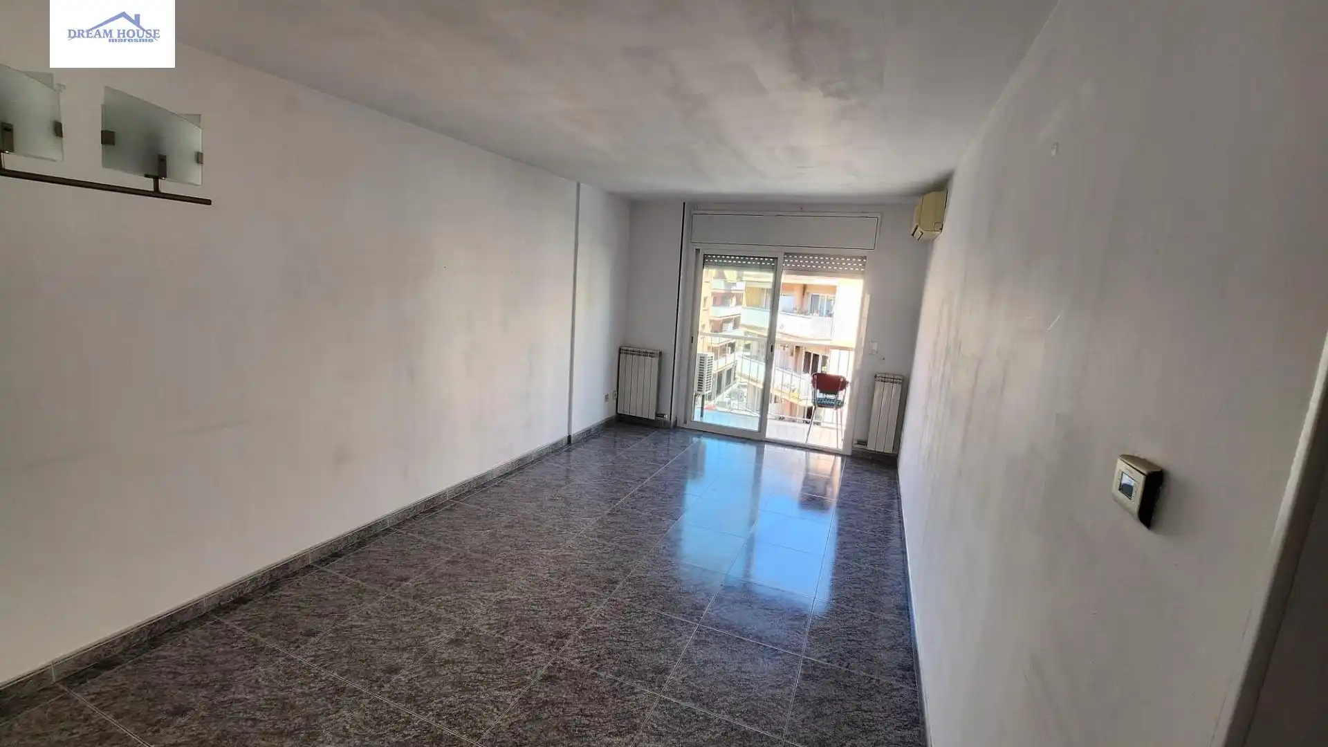 Sala d'estar de Pis en venda en Mataró amb Aire condicionat, Calefacció i Balcó