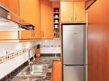 Erdgeschosswohnung mit Aufzug zum Verkauf in Carrer de les Glicines