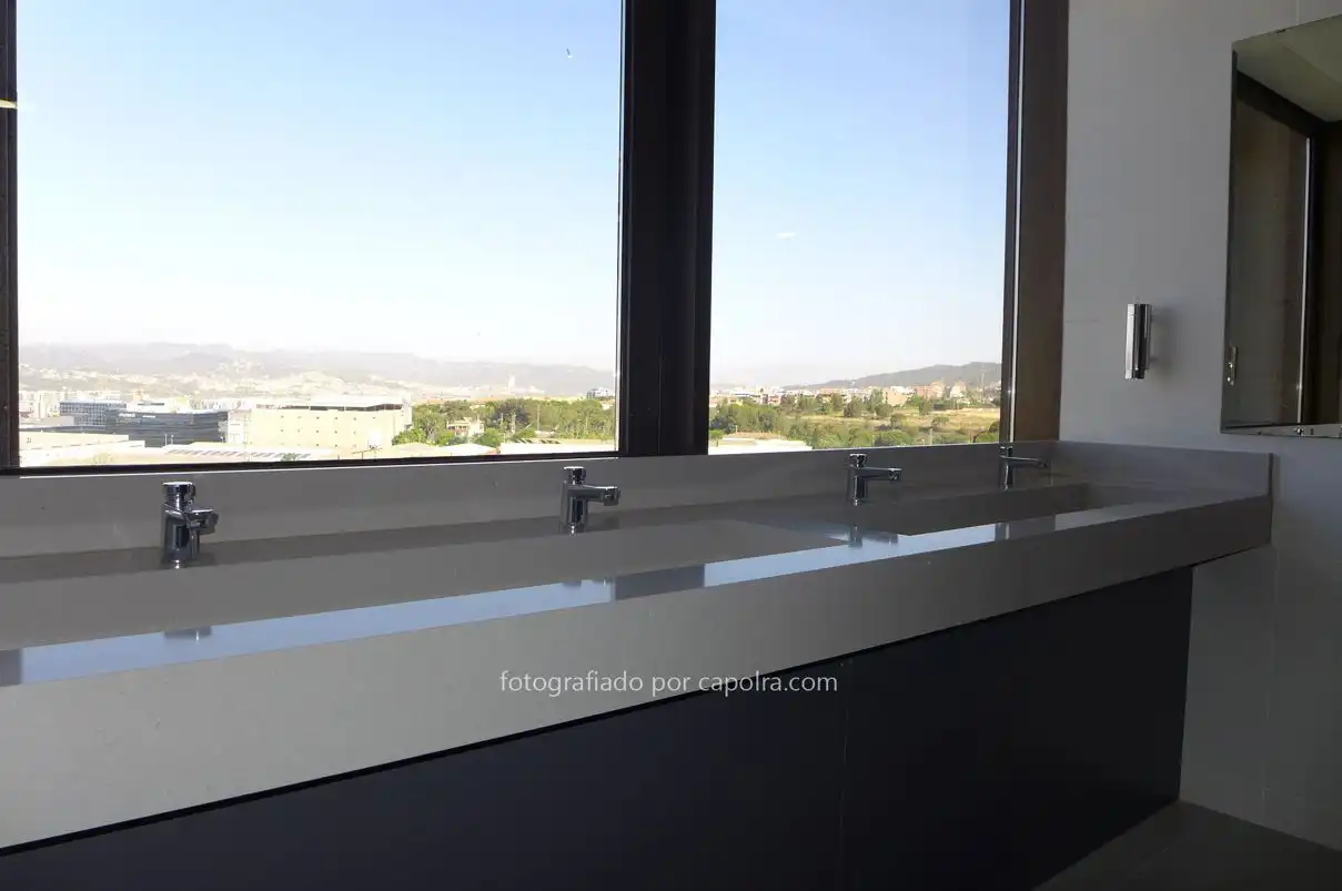 Bureau avec ascenseur à louer à fructuos gelabert, imagen 9
