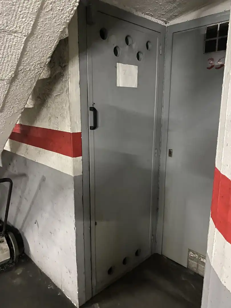 Garage zum Verkauf in Fortuny, Collblanc