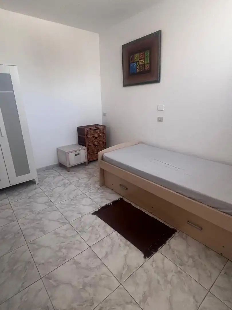 Habitación de Apartamento de alquiler en Arona con Jardín privado, Terraza y Amueblado