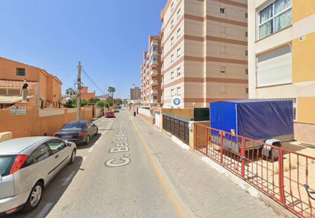 Vista exterior de Pis en venda en Torrevieja