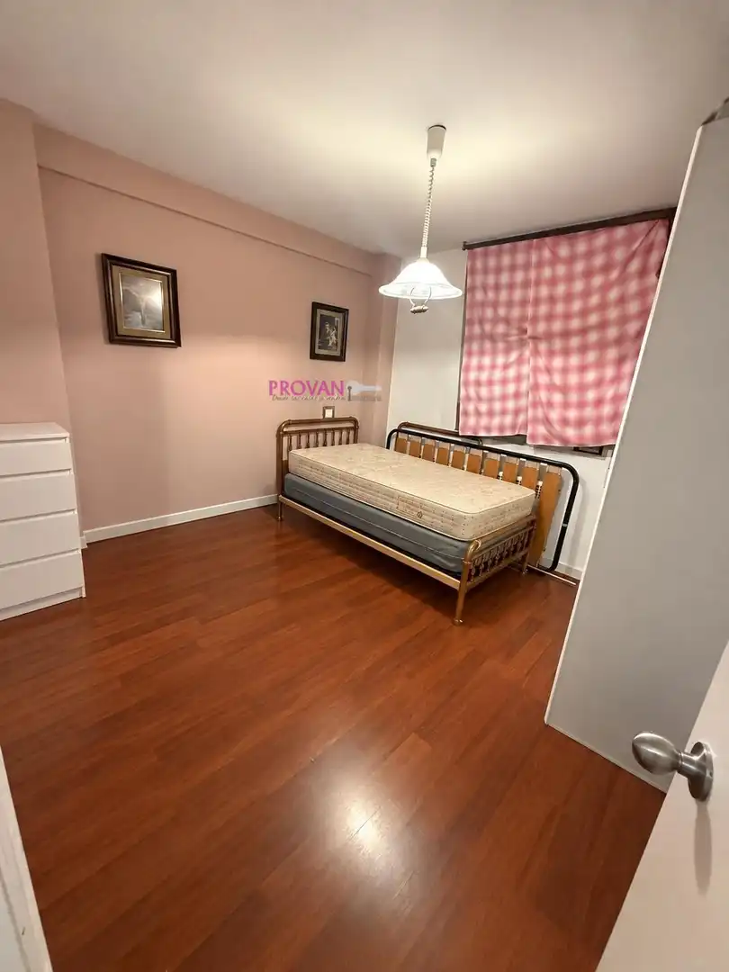 Schlafzimmer von Erdgeschoss zum Verkauf in Torrejón de Ardoz mit Heizung