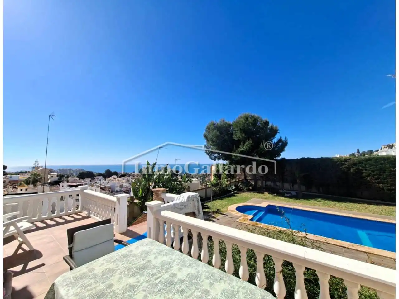 Garden of Houses for sale in Málaga  with Air Conditioner, Private garden and Parquet flooring