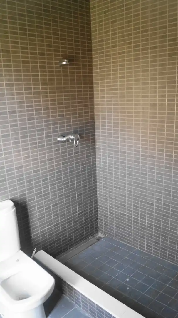 Baño de Casa o chalet de alquiler en Bigues i Riells del Fai con Aire acondicionado, Calefacción y Jardín privado