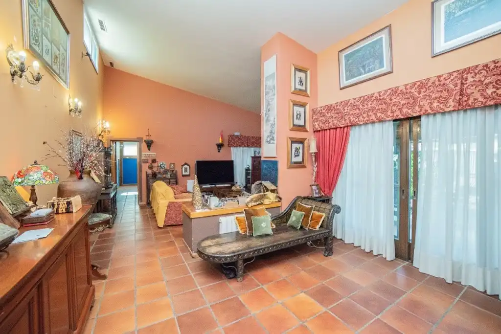 Sala de estar de Casa o chalet en venta en Las Rozas de Madrid