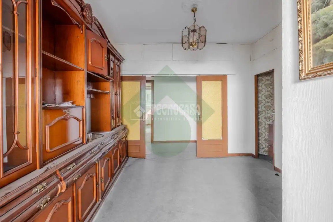 Piso en venta en Madrid con Calefacción y Terraza