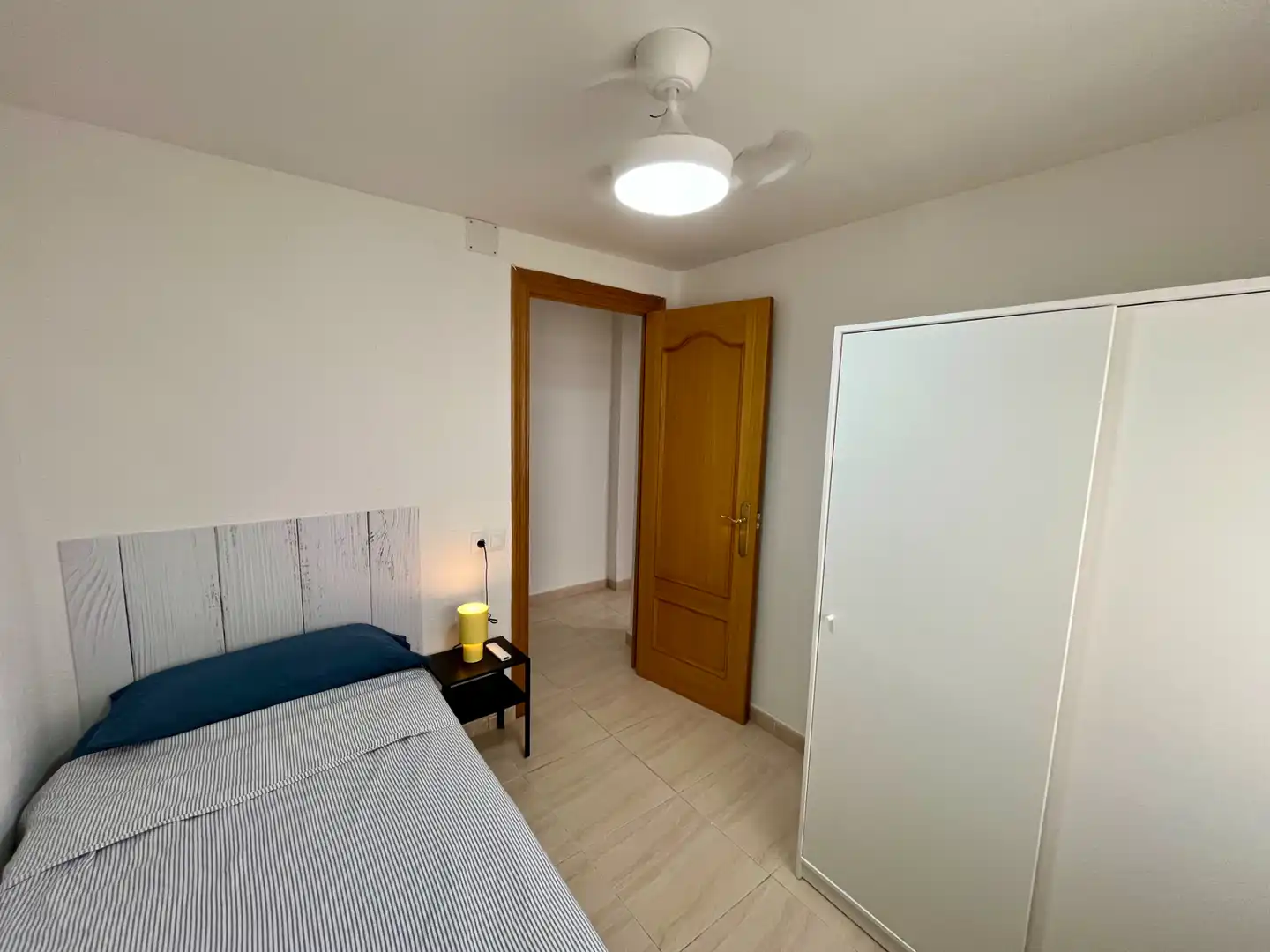 Flat for rent in Carrer de Mendizábal, 41, La Malva-rosa