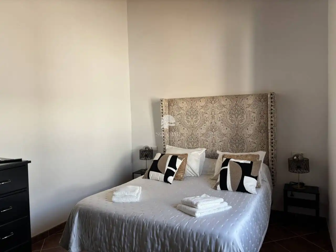 Dormitori de Finca rústica de lloguer en Vélez-Málaga amb Aire condicionat, Terrassa i Moblat